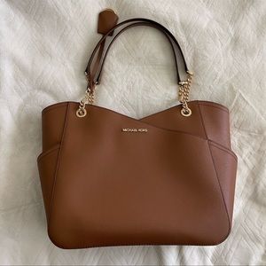 NWT Michael Kors Safano Leather Tote! PERFECT MOTHERS DAY GIFT 🌷